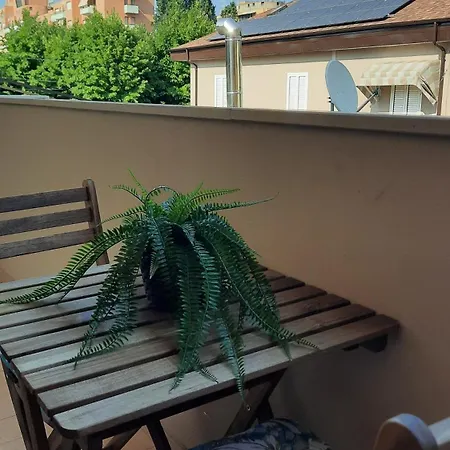 Sunny Apartment *