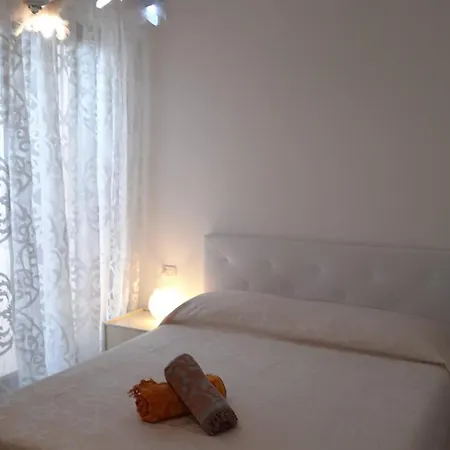 Sunny Apartment Chieti